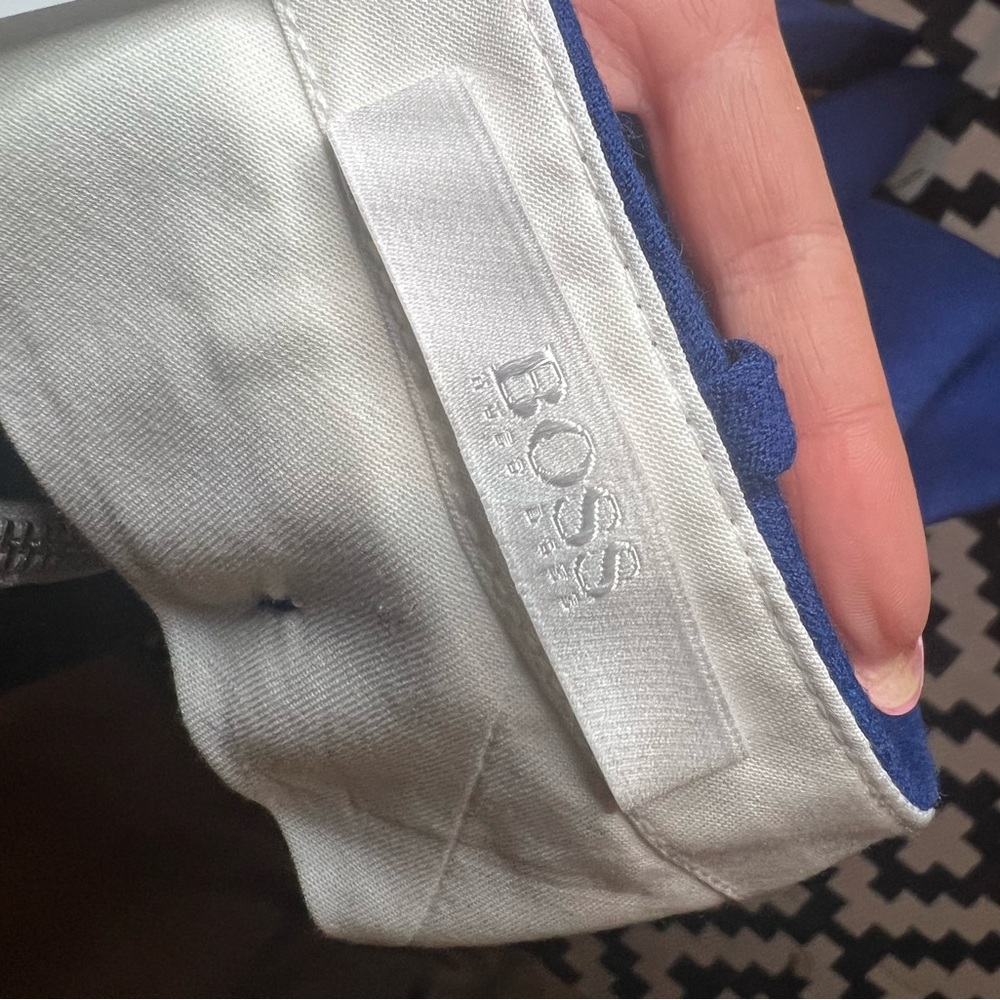 Like new beautiful Hugo boss blue cigarette pants - size 8 - Picture 6 of 7